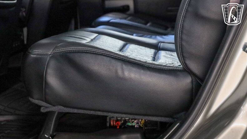 2003 HUMMER H2
