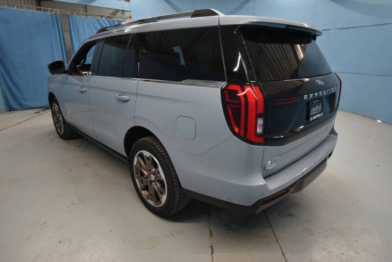 2025 Ford Expedition King Ranch