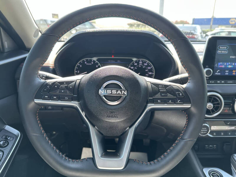 2025 Nissan Sentra SR