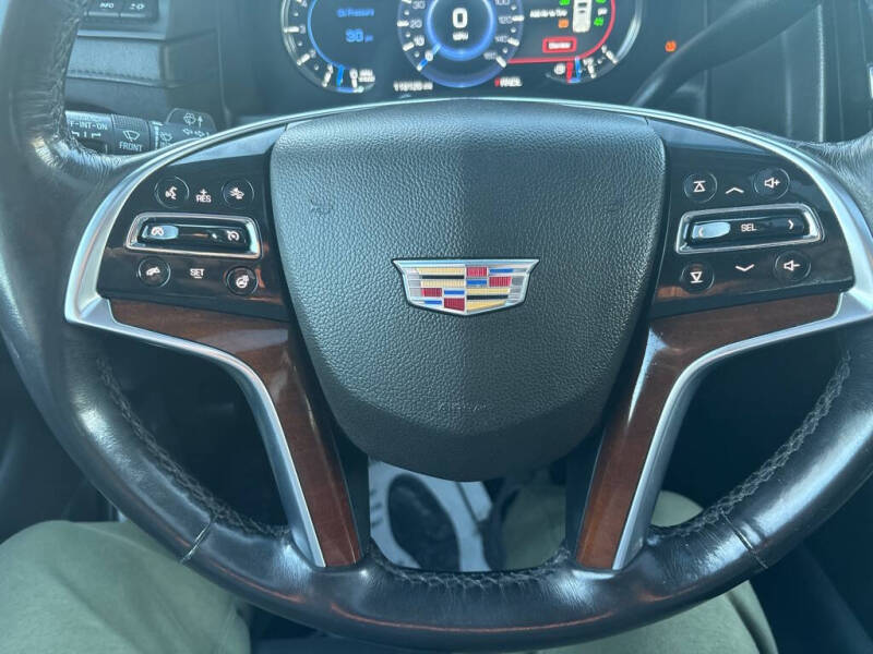 2018 Cadillac Escalade Luxury