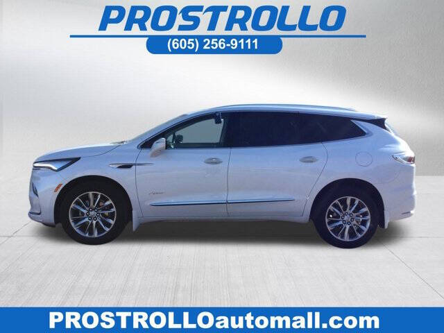 2024 Buick Enclave Avenir