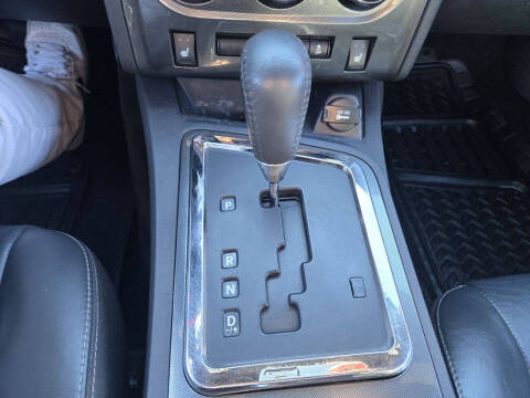 2013 Dodge Challenger SXT Plus