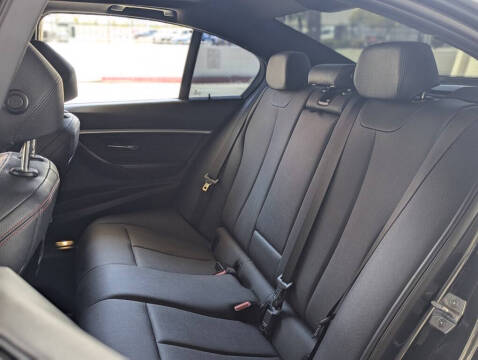 2018 BMW 3 Series 330i