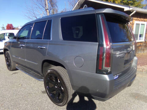 2018 Cadillac Escalade Luxury