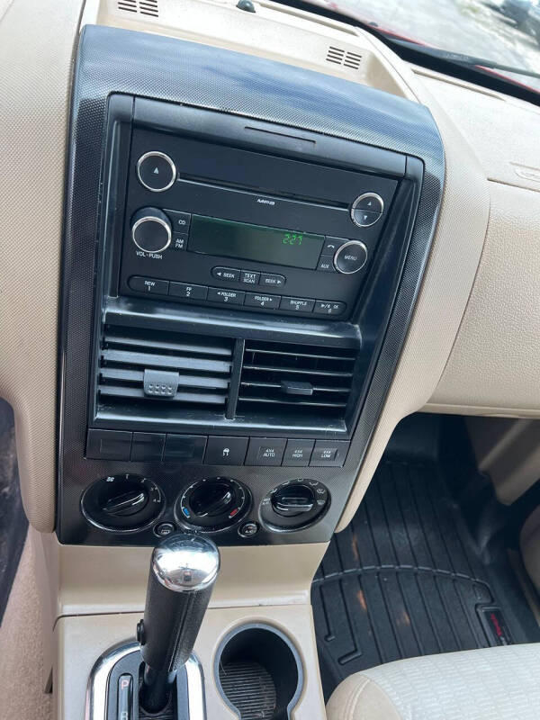 2009 Ford Explorer XLT
