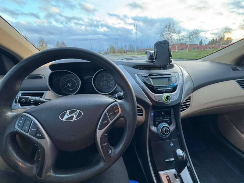 2013 Hyundai Elantra GLS