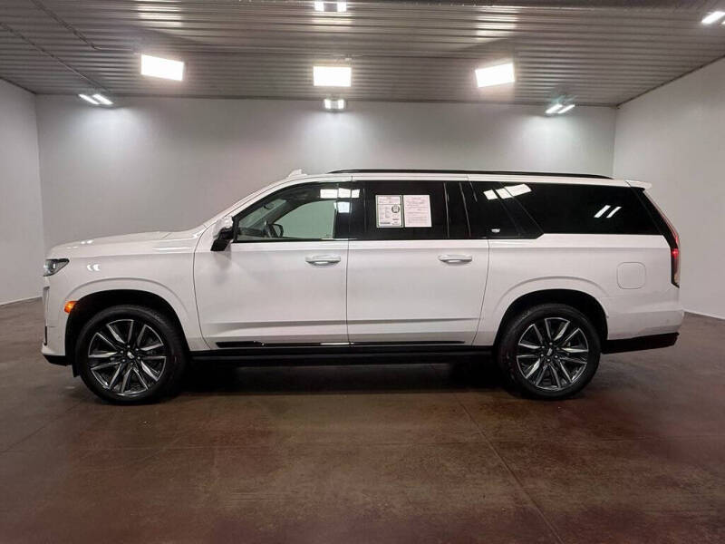 2021 Cadillac Escalade ESV Sport Platinum