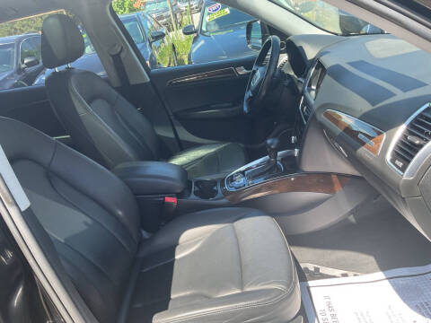 2016 Audi Q5 2.0T quattro Premium Plus