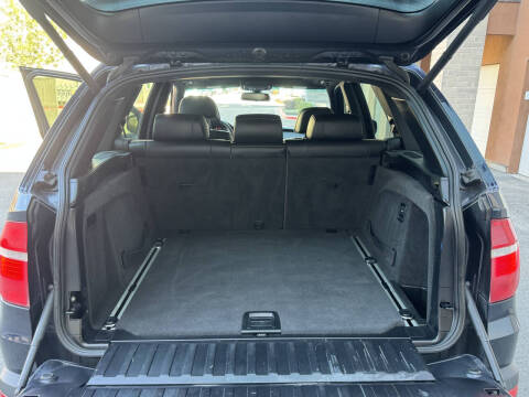 2010 BMW X5 xDrive30i