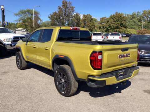 2023 GMC Canyon Elevation