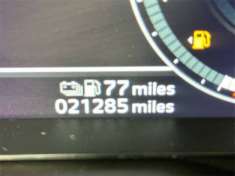 2023 Mitsubishi Outlander PHEV SEL