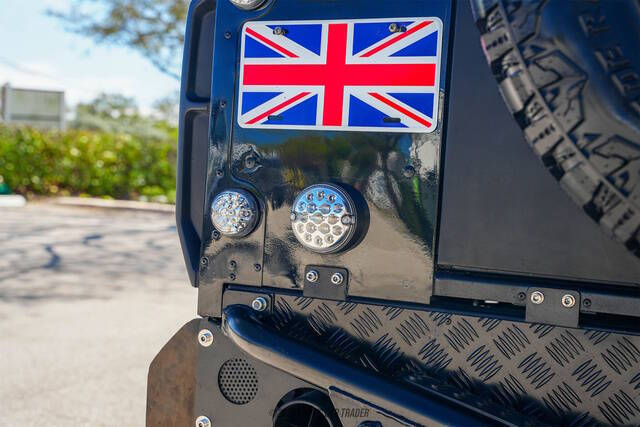 1990 Land Rover Defender