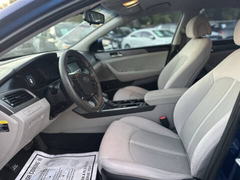 2017 Hyundai Sonata SE