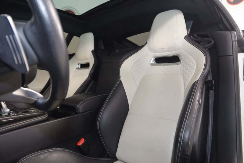 2021 Jaguar F-TYPE R