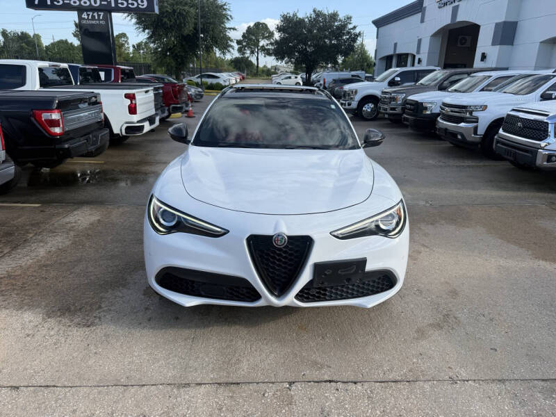 2019 Alfa Romeo Stelvio Ti Sport
