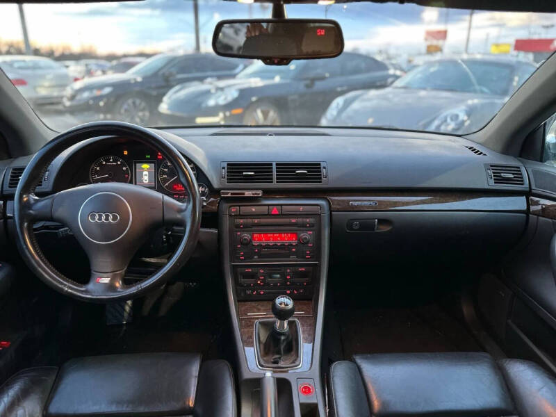 2004 Audi S4 quattro