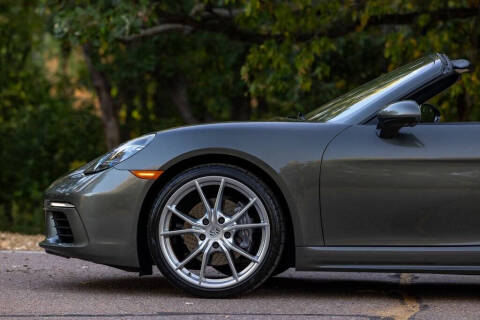 2021 Porsche 718 Boxster