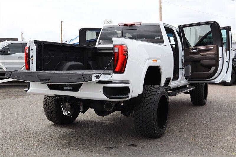 2025 GMC Sierra 3500HD