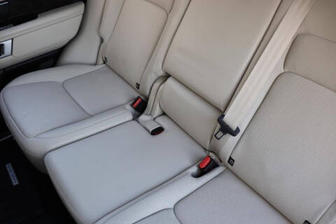 2020 Land Rover Range Rover P525 HSE