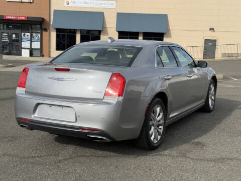 2018 Chrysler 300 Limited