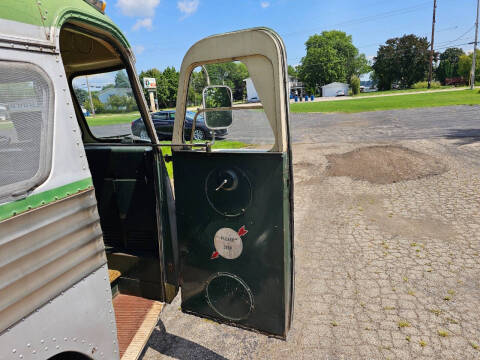 1948 Flxible Bus/RV