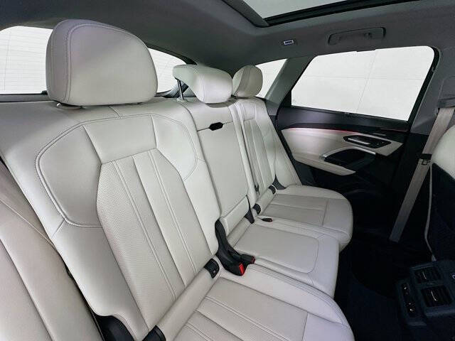 2025 Audi Q5 quattro Prestige TFSI