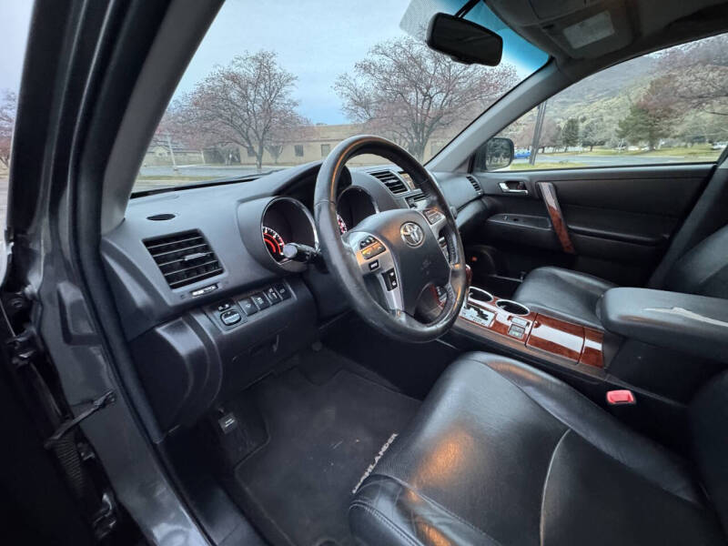 2013 Toyota Highlander Limited