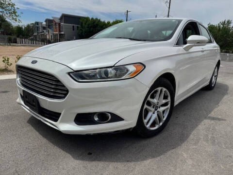 2014 Ford Fusion SE