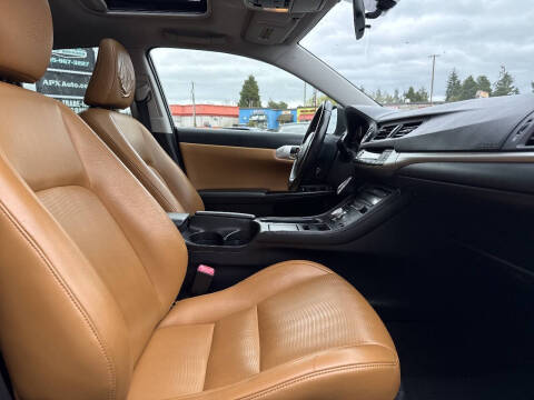 2013 Lexus CT 200h