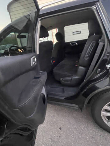 2015 Nissan Pathfinder SL