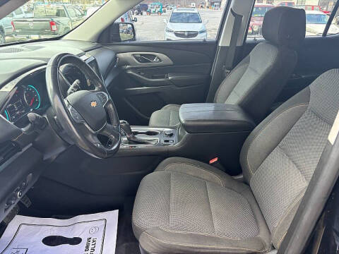 2018 Chevrolet Traverse LT Cloth