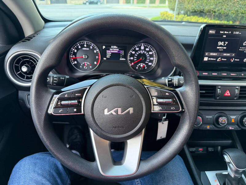 2023 Kia Forte LXS