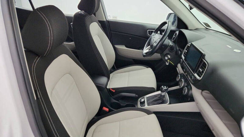 2021 Hyundai Venue SEL