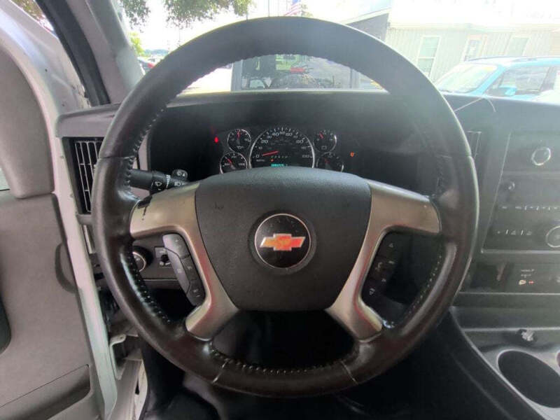 2018 Chevrolet Express 2500