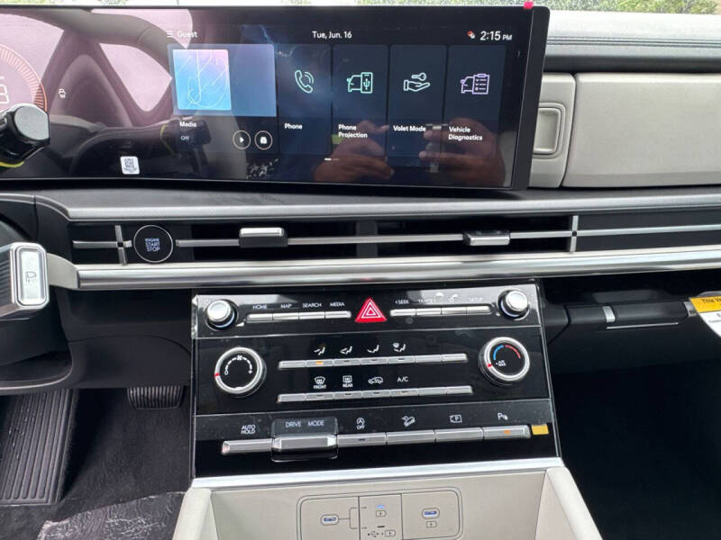 2026 Hyundai Santa Fe SE