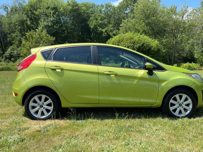 2011 Ford Fiesta SE