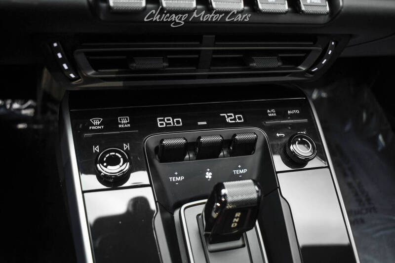 2022 Porsche 911 Turbo S