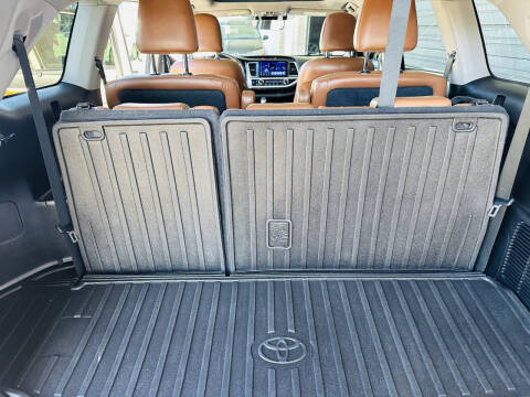 2017 Toyota Highlander Hybrid Limited Platinum