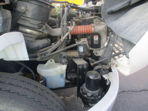 2018 Freightliner M2 106