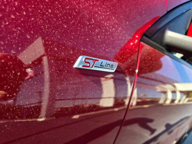 2023 Ford Escape Hybrid ST-Line Elite