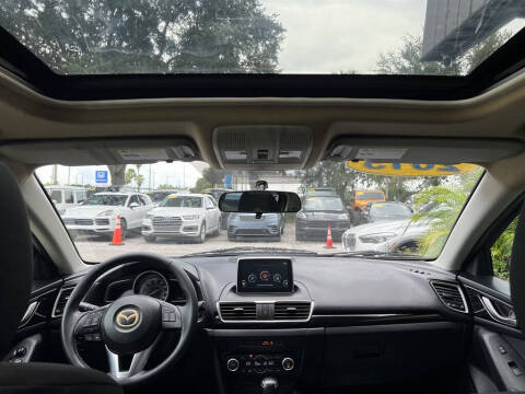 2015 Mazda MAZDA3 i Touring