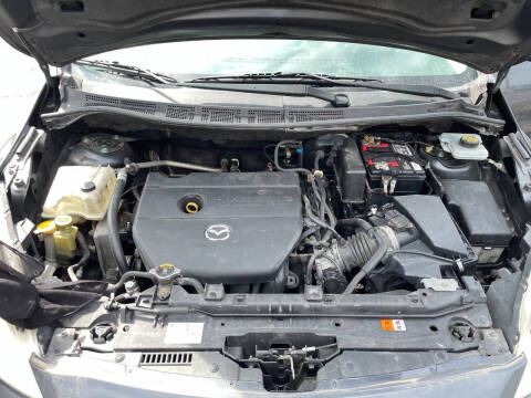 2013 Mazda MAZDA5 Touring