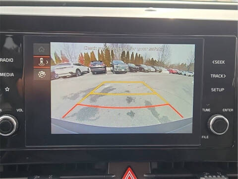 2024 Kia Sportage Hybrid LX