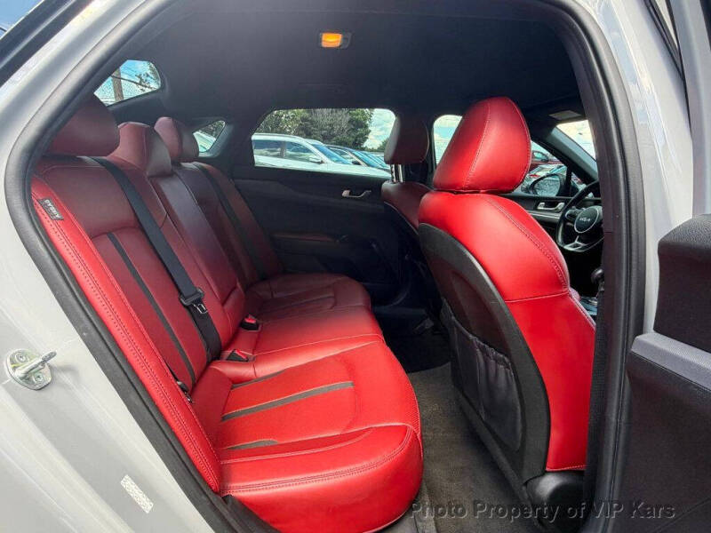 2023 Kia K5