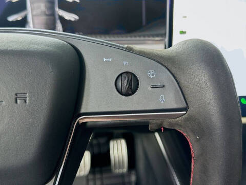 2023 Tesla Model S Plaid