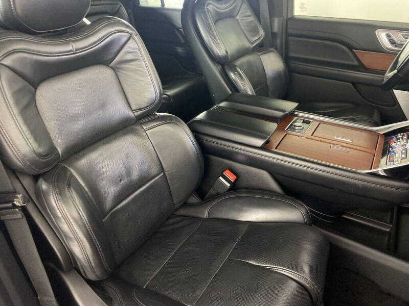 2020 Lincoln Navigator L Reserve