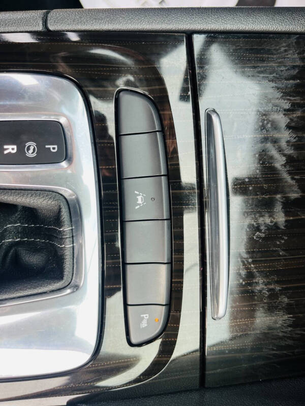 2019 Buick Regal Sportback Essence