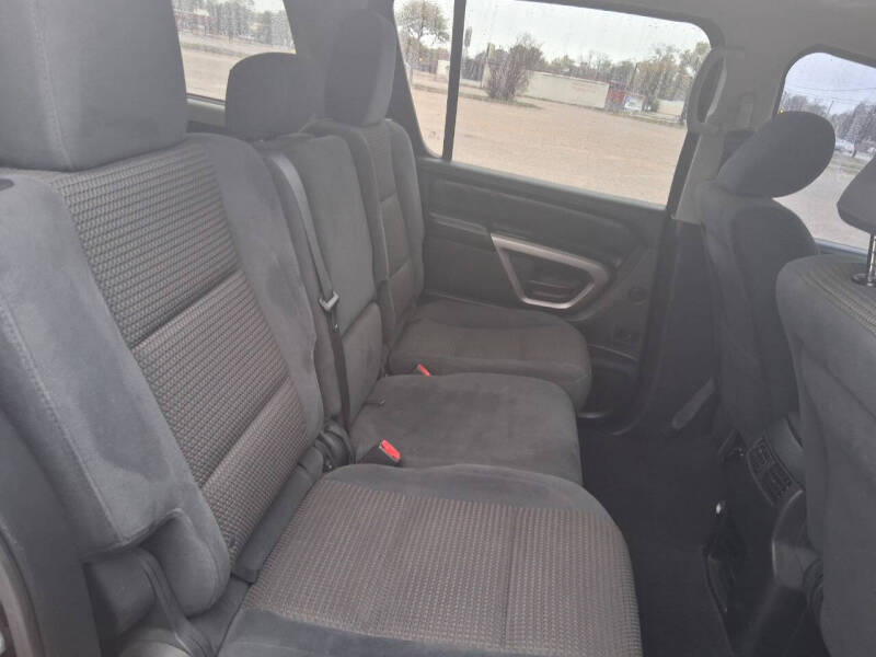 2015 Nissan Armada Platinum