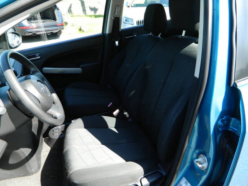 2012 Mazda MAZDA2 Sport