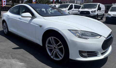 2013 Tesla Model S